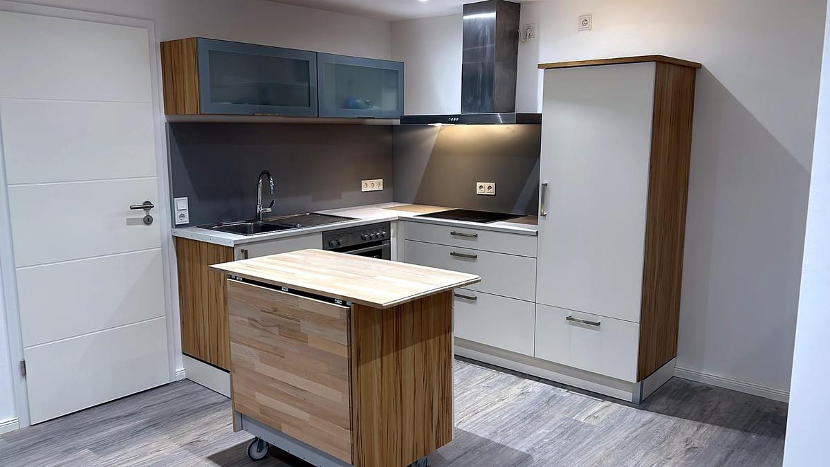 Cocina después de la remodelación – Edificio plurifamiliar – remodelación integral (Proyecto de referencia en Alemania)