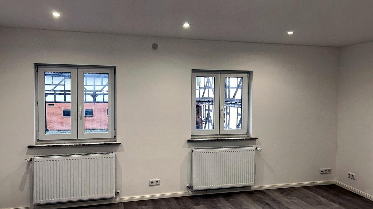 Interiores después de la remodelación – Edificio plurifamiliar – remodelación integral (Proyecto de referencia en Alemania)